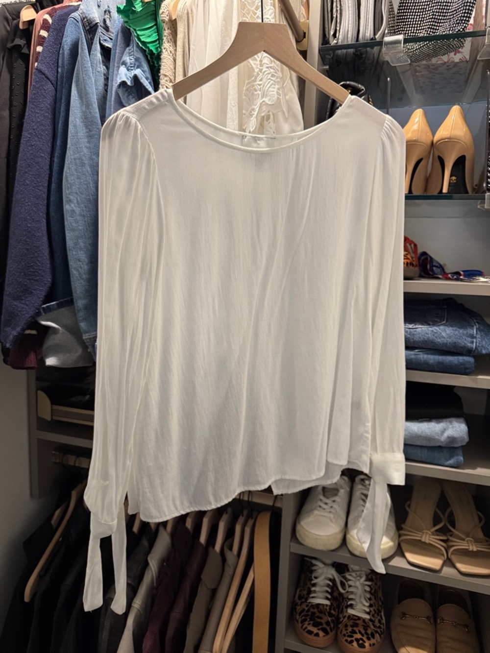 Greylin - Women’s White Long-Sleeve Tie Cuff Top S